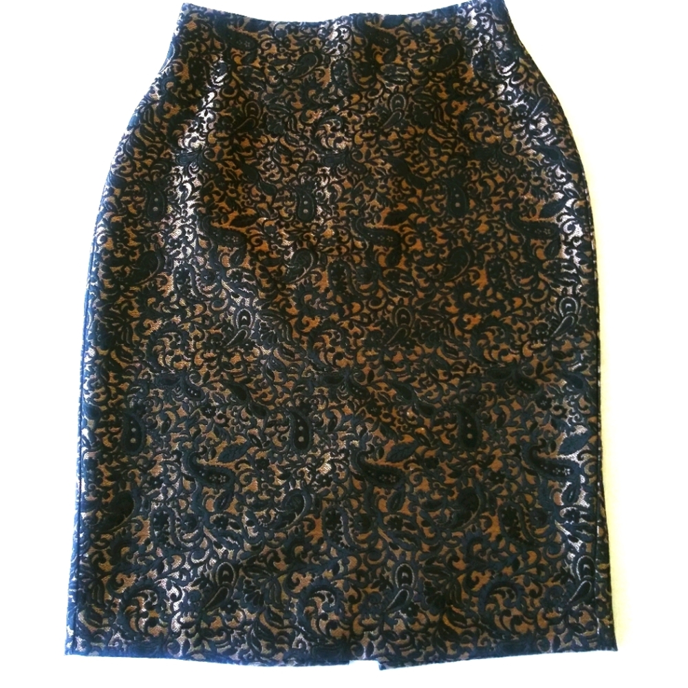 Worthington skirt gold and black